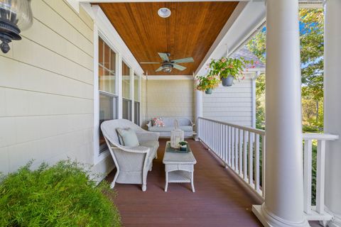 Tiny photo for 27w773 Beecher Avenue, Winfield, IL 60190 (MLS # 12473539)