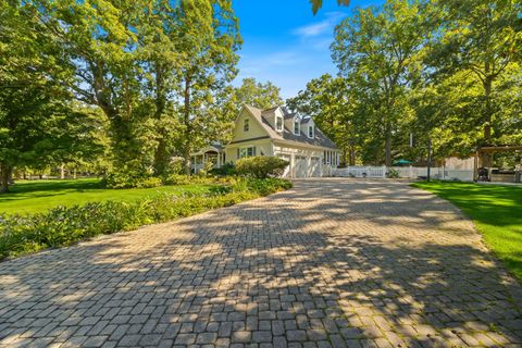 Tiny photo for 27w773 Beecher Avenue, Winfield, IL 60190 (MLS # 12473539)