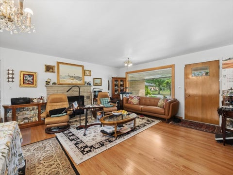 Tiny photo for 330 Cornell Avenue, Des Plaines, IL 60016 (MLS # 12758804)