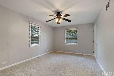 Tiny photo for 260 N Clyde Avenue, Palatine, IL 60067 (MLS # 12455476)