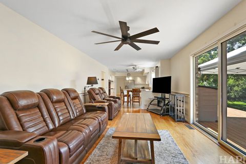 Tiny photo for 260 N Clyde Avenue, Palatine, IL 60067 (MLS # 12455476)