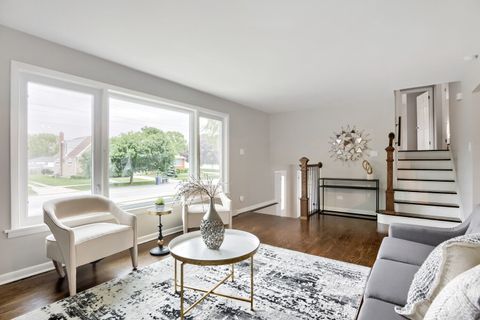 Tiny photo for 10112 S Kostner Avenue, Oak Lawn, IL 60453 (MLS # 12655706)