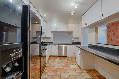 Tiny photo for 2650 BROOKWOOD Way #313, Rolling Meadows, IL 60008 (MLS # 12567512)