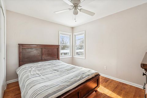 Tiny photo for 1135 5th Avenue N, Clinton, IA 52732 (MLS # 12556720)