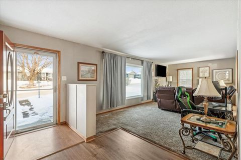 Tiny photo for 1135 5th Avenue N, Clinton, IA 52732 (MLS # 12556720)