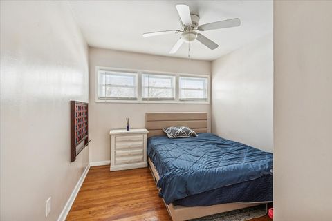 Tiny photo for 1135 5th Avenue N, Clinton, IA 52732 (MLS # 12556720)