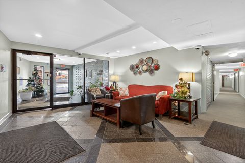 Tiny photo for 700 PERRIE Drive #207, Elk Grove Village, IL 60007 (MLS # 12602557)