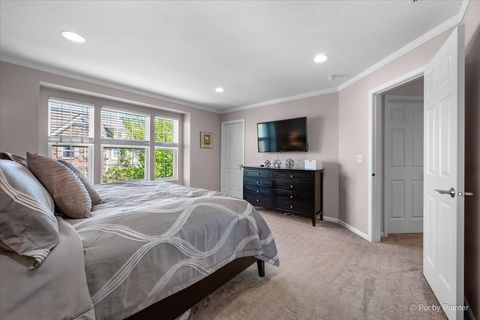 Tiny photo for 272 Bennett Drive, Carol Stream, IL 60188 (MLS # 12631414)