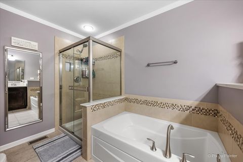 Tiny photo for 272 Bennett Drive, Carol Stream, IL 60188 (MLS # 12631414)