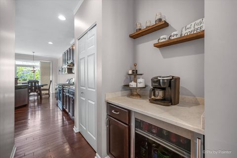 Tiny photo for 272 Bennett Drive, Carol Stream, IL 60188 (MLS # 12631414)