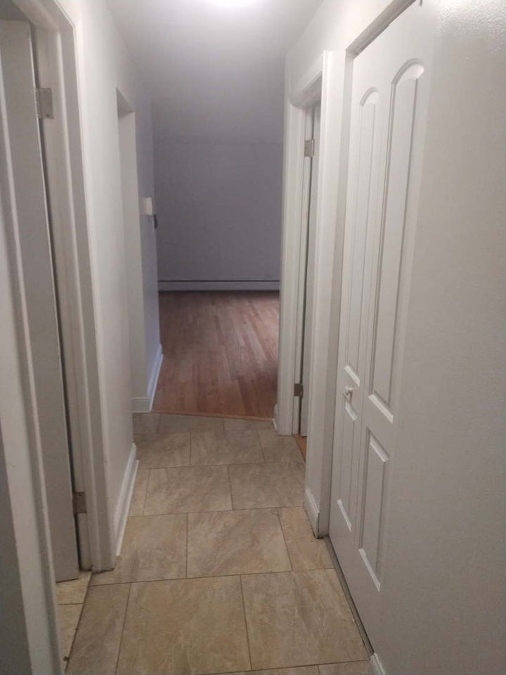 Photo 1 of 11 — 5515 S Cornell Avenue 102, Chicago, IL 60637