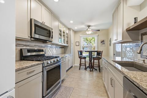 Tiny photo for 19W107 Avenue Normandy N, Oak Brook, IL 60523 (MLS # 12639627)