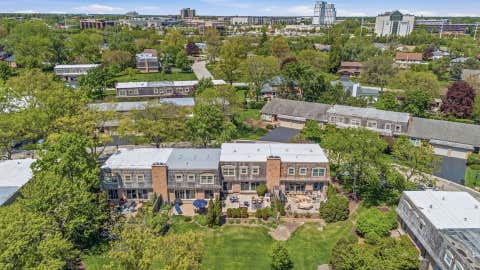Tiny photo for 19W107 Avenue Normandy N, Oak Brook, IL 60523 (MLS # 12639627)
