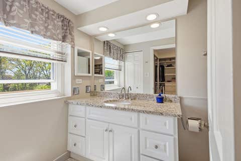 Tiny photo for 19W107 Avenue Normandy N, Oak Brook, IL 60523 (MLS # 12639627)