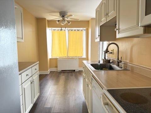 Tiny photo for 7141 N Kedzie Avenue #912, Chicago, IL 60645 (MLS # 12765096)