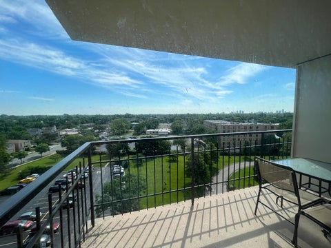 Tiny photo for 7141 N Kedzie Avenue #912, Chicago, IL 60645 (MLS # 12765096)