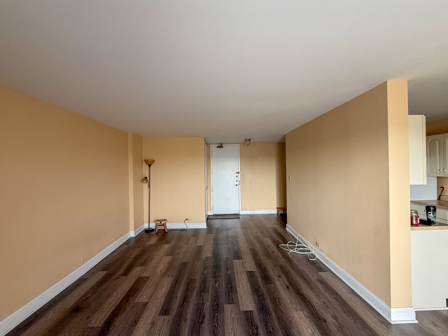 7141 N Kedzie Avenue 912