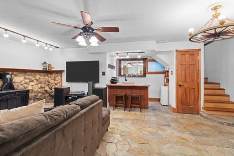 Tiny photo for 216 HICKORY Road, Oakwood Hills, IL 60013 (MLS # 12490521)