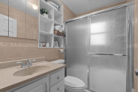 Tiny photo for 216 HICKORY Road, Oakwood Hills, IL 60013 (MLS # 12490521)