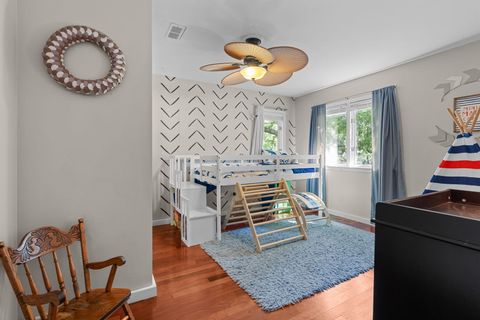 Tiny photo for 216 HICKORY Road, Oakwood Hills, IL 60013 (MLS # 12490521)