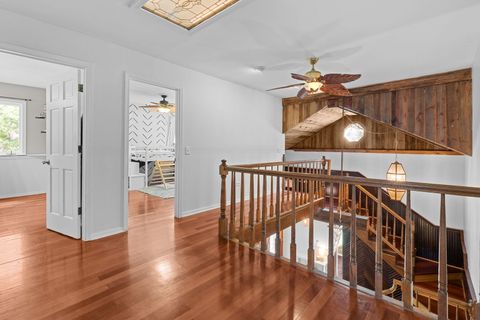 Tiny photo for 216 HICKORY Road, Oakwood Hills, IL 60013 (MLS # 12490521)