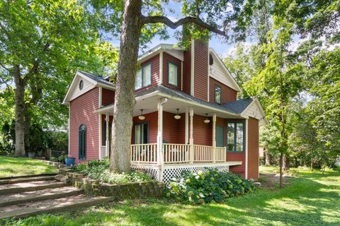 Tiny photo for 216 HICKORY Road, Oakwood Hills, IL 60013 (MLS # 12490521)