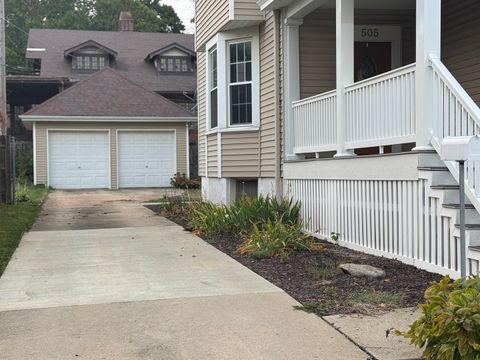 Tiny photo for 505 N Center Street, Clinton, IL 61727 (MLS # 12474855)