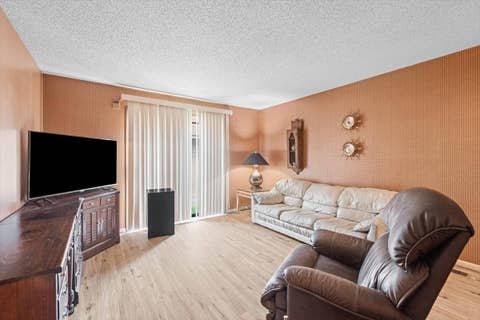 Tiny photo for 2350 Greenwood Road, Northbrook, IL 60062 (MLS # 12713663)
