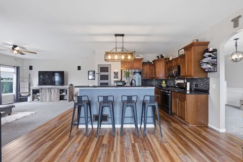 Tiny photo for 3243 Pinewood Drive, Yorkville, IL 60560 (MLS # 12587105)