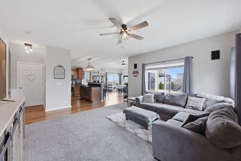 Tiny photo for 3243 Pinewood Drive, Yorkville, IL 60560 (MLS # 12587105)