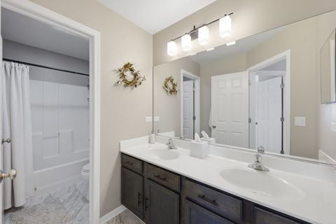 Tiny photo for 3243 Pinewood Drive, Yorkville, IL 60560 (MLS # 12587105)