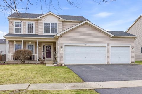Photo of 3243 Pinewood Drive, Yorkville, IL 60560 (MLS # 12587105)
