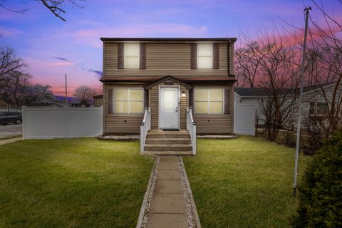 Photo of 9658 Austin Avenue, Oak Lawn, IL 60453 (MLS # 12590986)