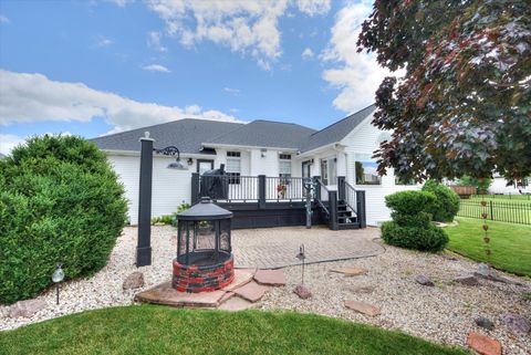 Tiny photo for 2231 Luther Lowell Lane, Sycamore, IL 60178 (MLS # 12672755)