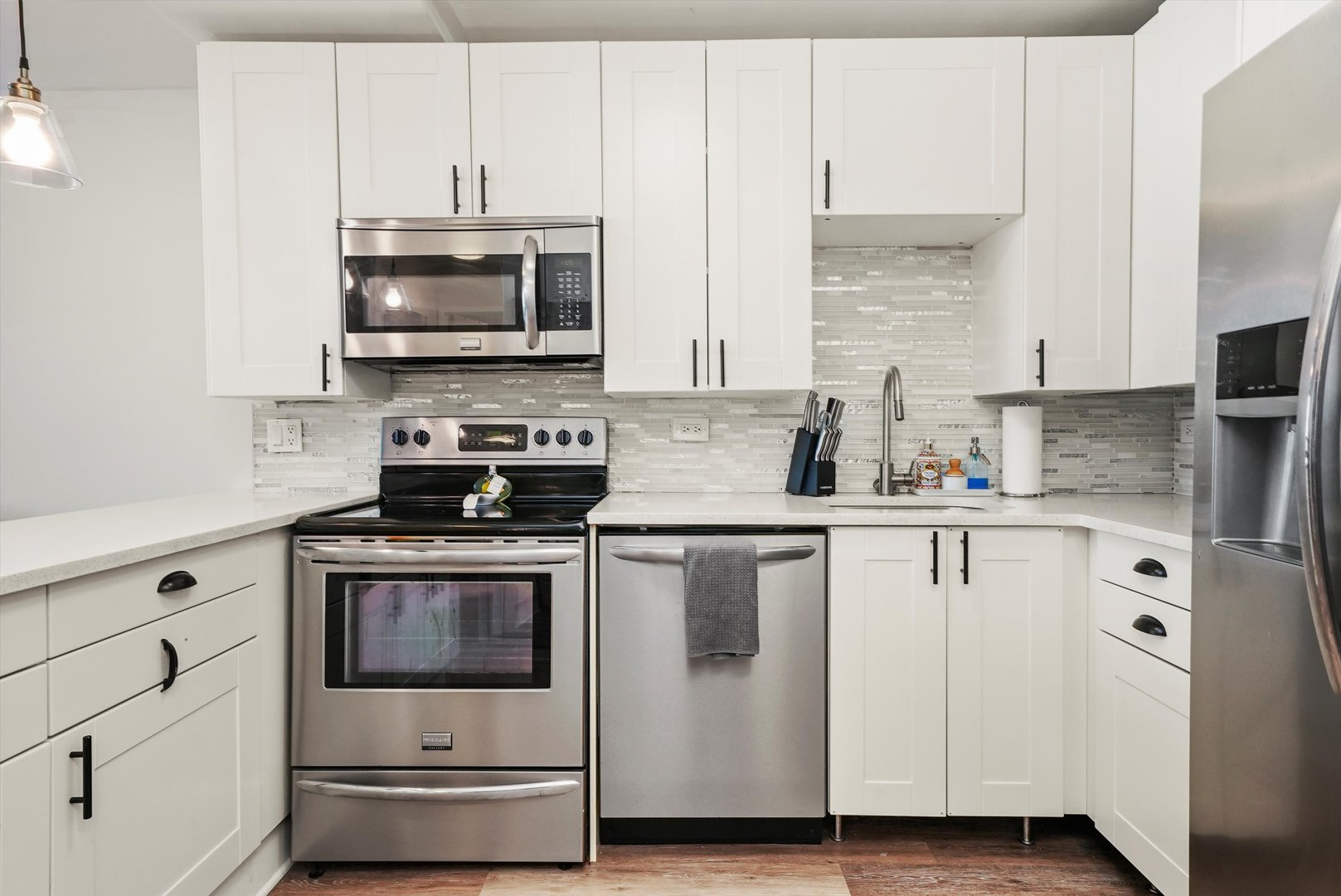 88 W Schiller Street 1405