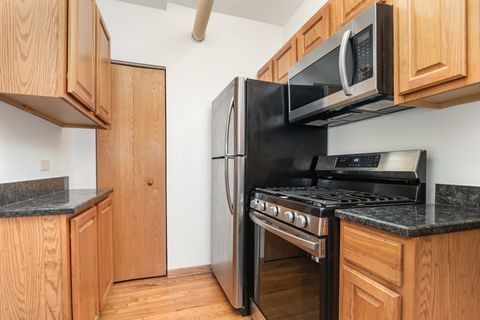 Tiny photo for 237 Washington Boulevard #G, Oak Park, IL 60302 (MLS # 12491478)