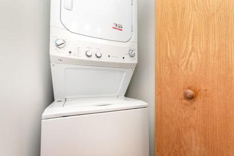 Tiny photo for 237 Washington Boulevard #G, Oak Park, IL 60302 (MLS # 12491478)