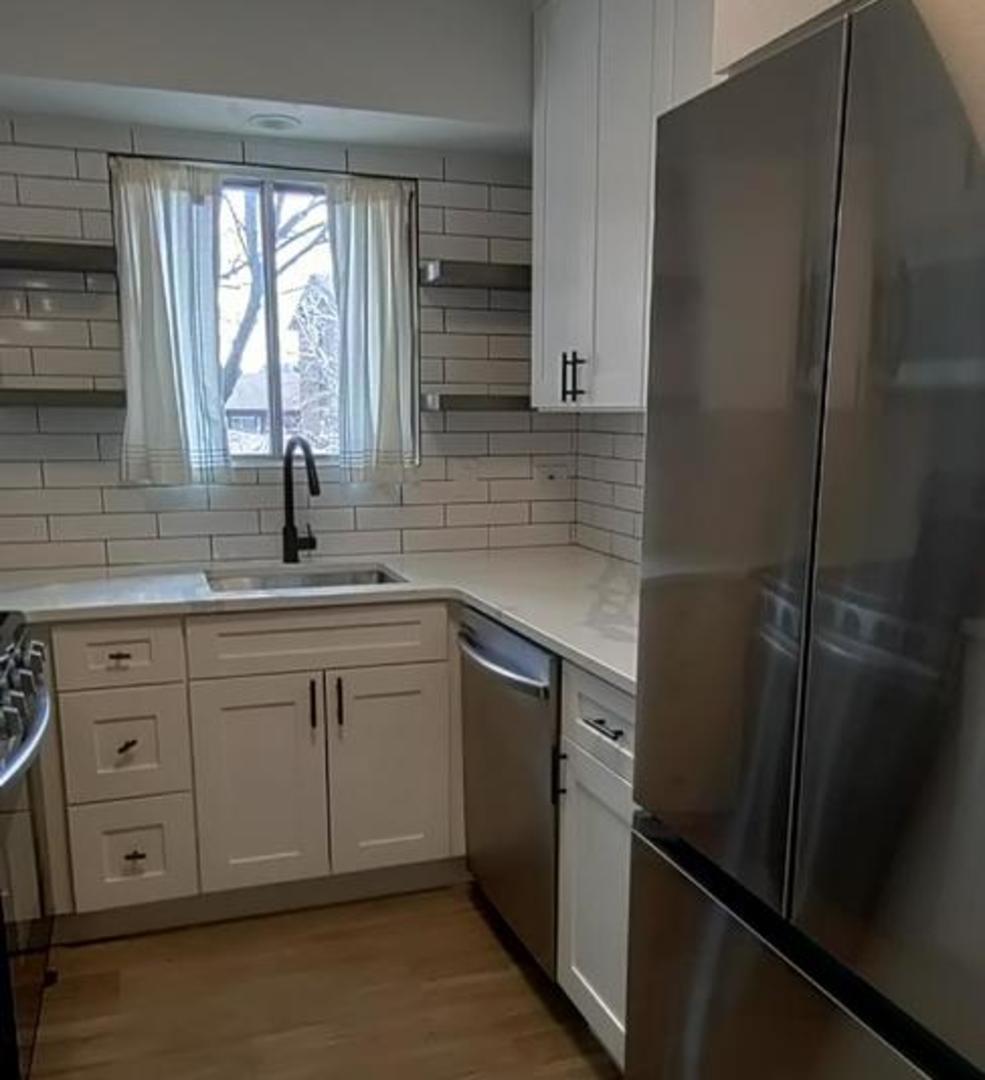 55 W 64th Street 202