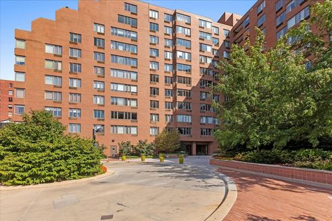 Photo of 801 S Plymouth Court #801, Chicago, IL 60605 (MLS # 12472391)