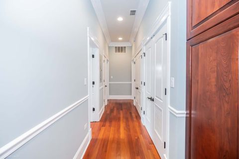 Tiny photo for 2401 N Janssen Street #208, Chicago, IL 60614 (MLS # 12477491)