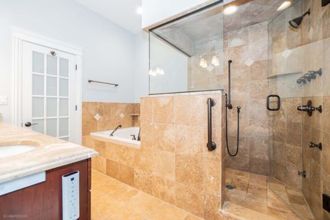 Tiny photo for 2401 N Janssen Street #208, Chicago, IL 60614 (MLS # 12477491)
