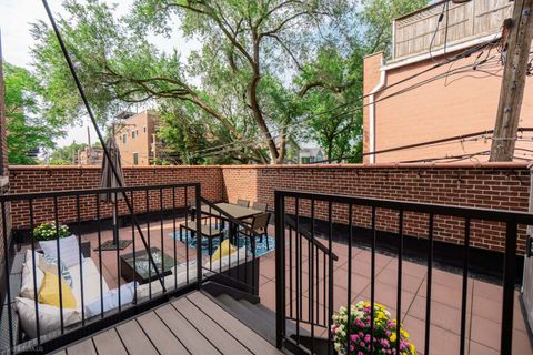 Tiny photo for 2401 N Janssen Street #208, Chicago, IL 60614 (MLS # 12477491)