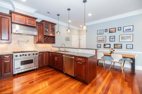Tiny photo for 2401 N Janssen Street #208, Chicago, IL 60614 (MLS # 12477491)
