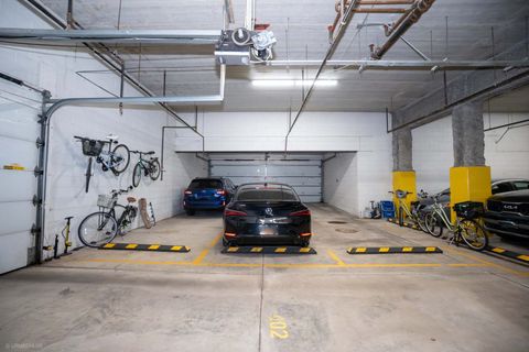 Tiny photo for 2401 N Janssen Street #208, Chicago, IL 60614 (MLS # 12477491)