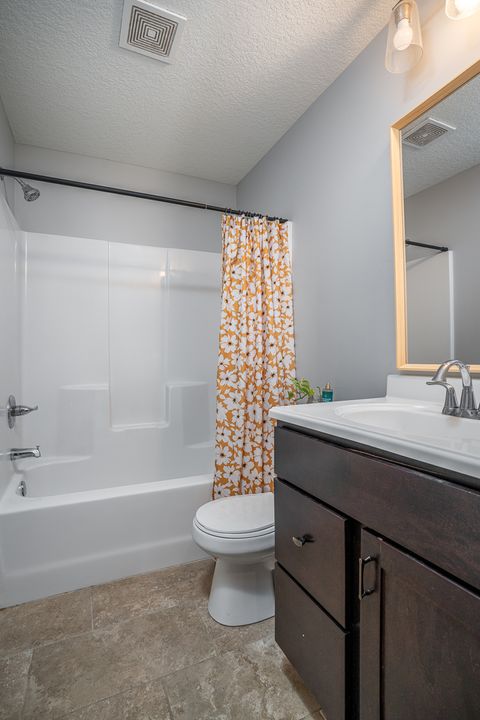 Tiny photo for 1120 Eagles Crest Drive, Davenport, IA 52804 (MLS # 12566992)