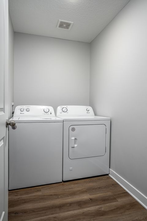 Tiny photo for 1120 Eagles Crest Drive, Davenport, IA 52804 (MLS # 12566992)