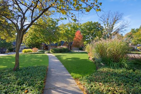 Tiny photo for 4541 Middaugh Avenue, Downers Grove, IL 60515 (MLS # 12556906)