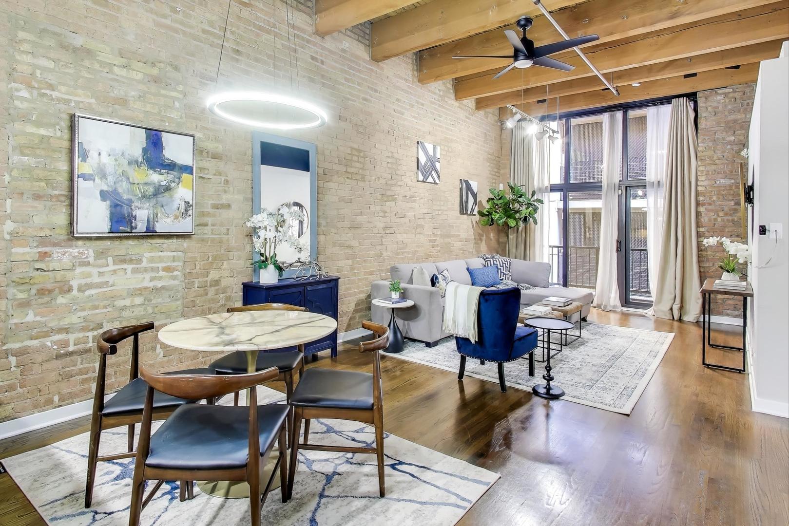 300 W Grand Avenue 210