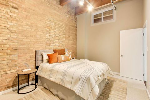 Tiny photo for 300 W Grand Avenue #210, Chicago, IL 60654 (MLS # 12512329)