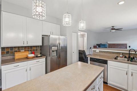 Tiny photo for 2489 Rosehall Lane, Aurora, IL 60503 (MLS # 12511476)